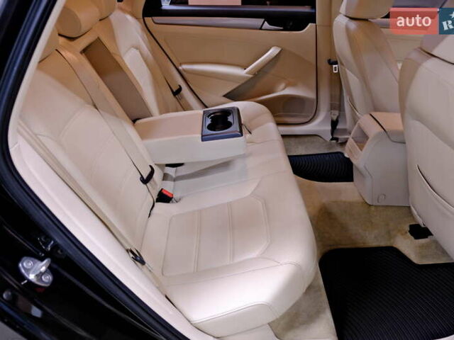 Чорний Фольксваген Пассат, об'ємом двигуна 1.8 л та пробігом 146 тис. км за 10500 $, фото 34 на Automoto.ua