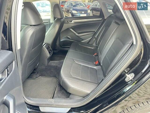 Черный Фольксваген Пассат, объемом двигателя 1.8 л и пробегом 186 тыс. км за 15000 $, фото 8 на Automoto.ua