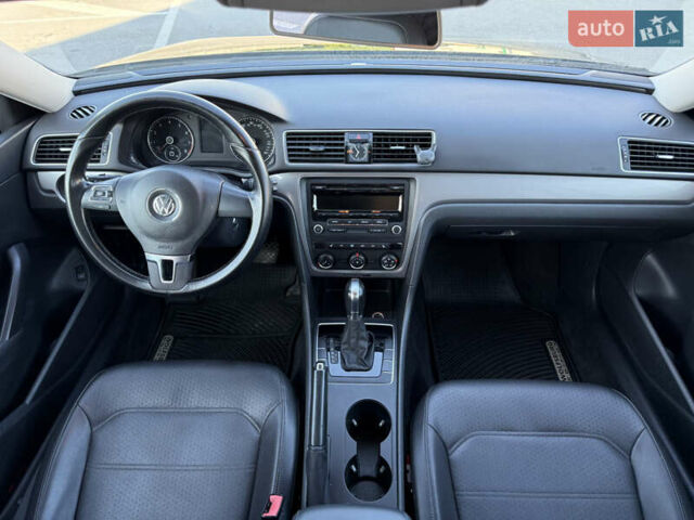 Черный Фольксваген Пассат, объемом двигателя 1.8 л и пробегом 222 тыс. км за 8999 $, фото 9 на Automoto.ua