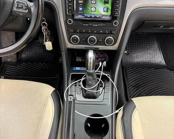 Фольксваген Пассат 2015 в Харькове на Automoto.ua Черный Фольксваген Пассат, объемом двигателя 1.97 л и пробегом 133 тыс. км за 13500 $, фото 7 на Automoto.ua