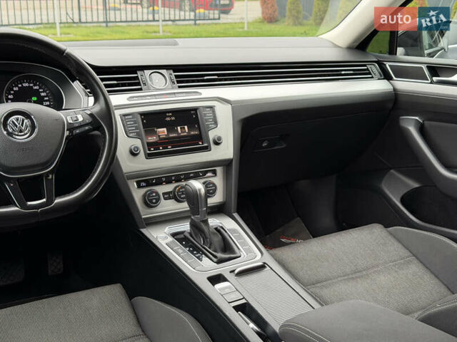 Черный Фольксваген Пассат, объемом двигателя 2 л и пробегом 325 тыс. км за 15500 $, фото 35 на Automoto.ua