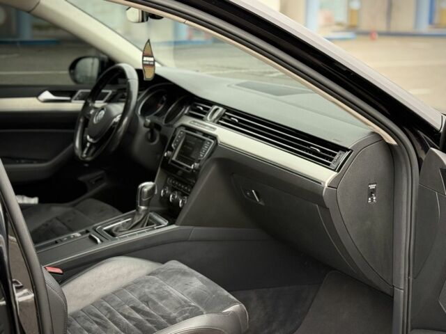 Чорний Фольксваген Пассат, об'ємом двигуна 2 л та пробігом 224 тис. км за 16300 $, фото 17 на Automoto.ua