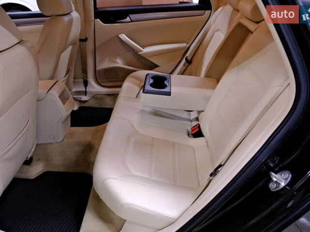 Чорний Фольксваген Пассат, об'ємом двигуна 1.8 л та пробігом 146 тис. км за 10500 $, фото 30 на Automoto.ua