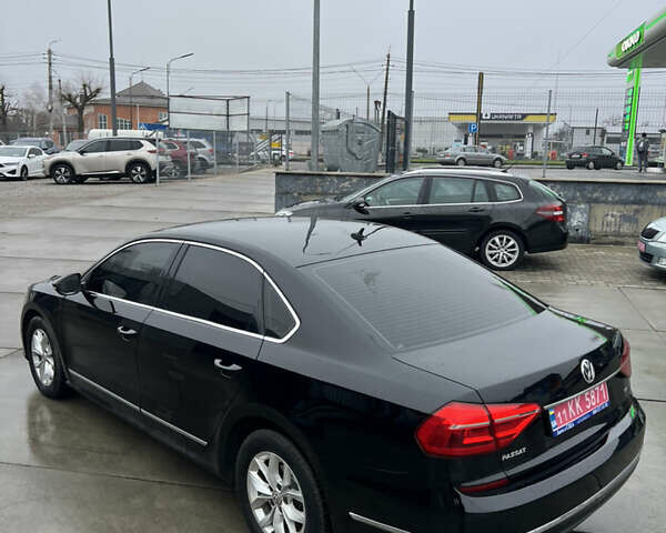 Черный Фольксваген Пассат, объемом двигателя 1.8 л и пробегом 161 тыс. км за 12300 $, фото 10 на Automoto.ua