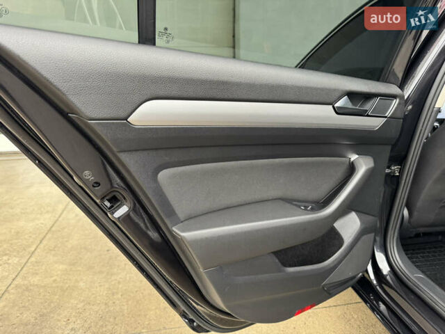 Черный Фольксваген Пассат, объемом двигателя 2 л и пробегом 239 тыс. км за 15300 $, фото 33 на Automoto.ua