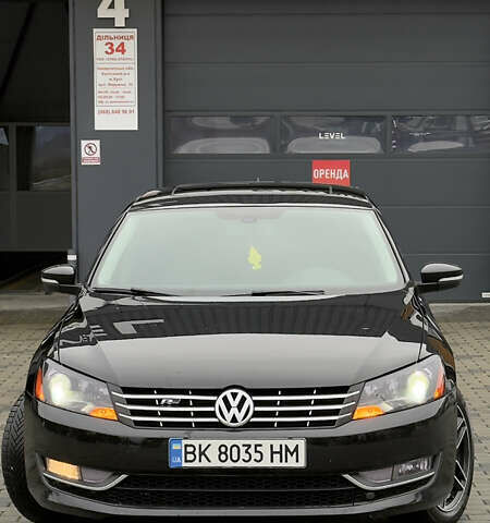 Чорний Фольксваген Пассат, об'ємом двигуна 2 л та пробігом 188 тис. км за 12950 $, фото 12 на Automoto.ua