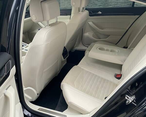 Чорний Фольксваген Пассат, об'ємом двигуна 1.97 л та пробігом 223 тис. км за 22800 $, фото 24 на Automoto.ua