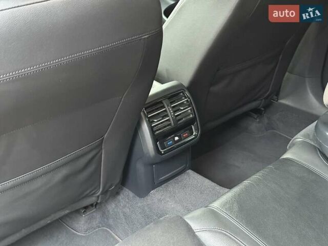 Черный Фольксваген Пассат, объемом двигателя 2 л и пробегом 248 тыс. км за 17500 $, фото 37 на Automoto.ua