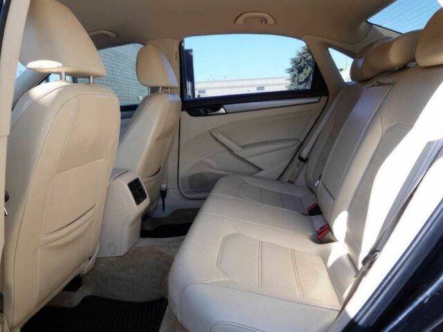 Черный Фольксваген Пассат, объемом двигателя 2 л и пробегом 76 тыс. км за 9300 $, фото 11 на Automoto.ua