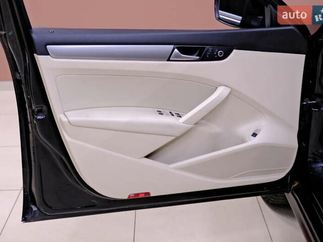 Чорний Фольксваген Пассат, об'ємом двигуна 1.8 л та пробігом 146 тис. км за 10500 $, фото 25 на Automoto.ua