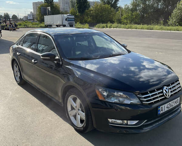 Черный Фольксваген Пассат, объемом двигателя 1.8 л и пробегом 195 тыс. км за 12500 $, фото 6 на Automoto.ua