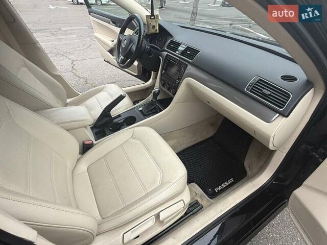 Чорний Фольксваген Пассат, об'ємом двигуна 1.8 л та пробігом 147 тис. км за 9300 $, фото 22 на Automoto.ua
