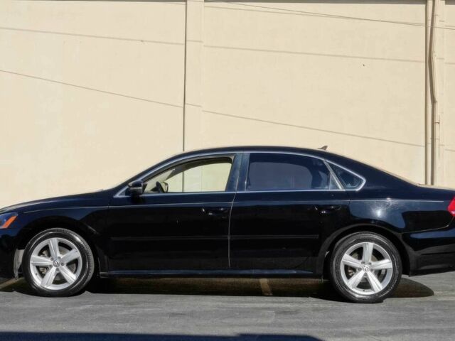 Черный Фольксваген Пассат, объемом двигателя 2 л и пробегом 73 тыс. км за 8000 $, фото 2 на Automoto.ua