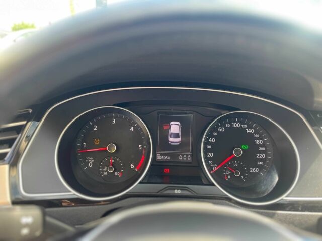 Черный Фольксваген Пассат, объемом двигателя 0 л и пробегом 305 тыс. км за 17700 $, фото 19 на Automoto.ua