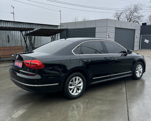 Черный Фольксваген Пассат, объемом двигателя 1.8 л и пробегом 161 тыс. км за 12300 $, фото 4 на Automoto.ua