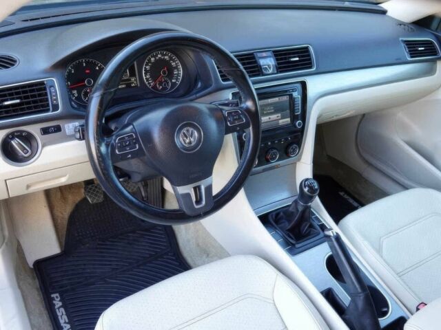 Черный Фольксваген Пассат, объемом двигателя 2 л и пробегом 73 тыс. км за 8000 $, фото 7 на Automoto.ua