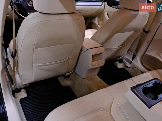 Чорний Фольксваген Пассат, об'ємом двигуна 1.8 л та пробігом 146 тис. км за 10500 $, фото 31 на Automoto.ua