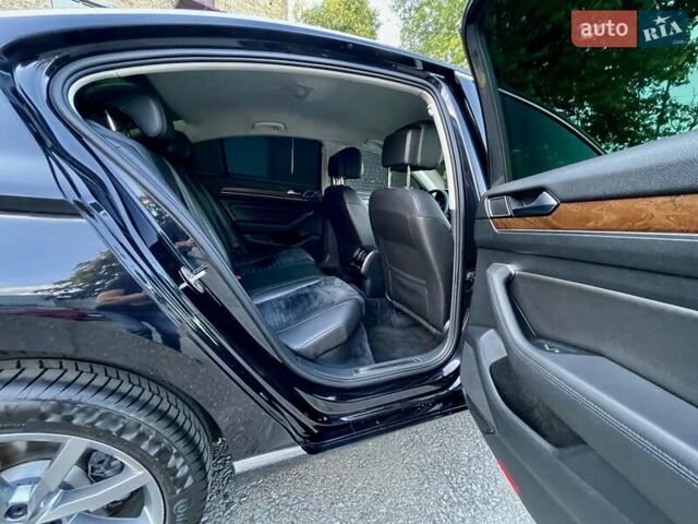 Чорний Фольксваген Пассат, об'ємом двигуна 1.8 л та пробігом 141 тис. км за 15999 $, фото 22 на Automoto.ua