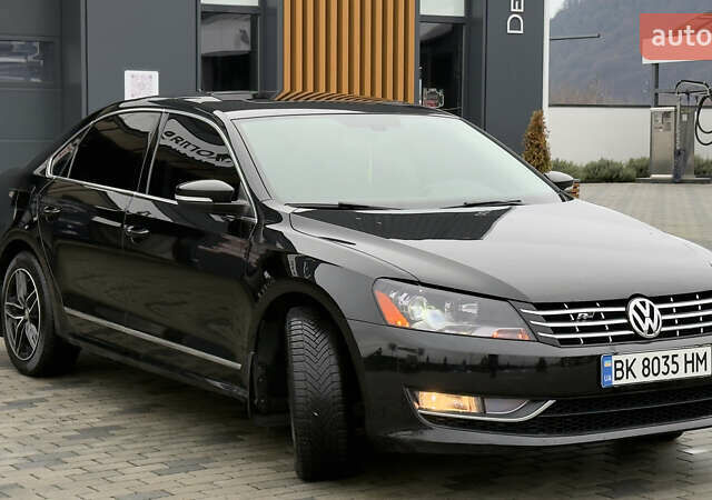 Чорний Фольксваген Пассат, об'ємом двигуна 2 л та пробігом 188 тис. км за 12950 $, фото 13 на Automoto.ua