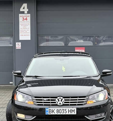 Чорний Фольксваген Пассат, об'ємом двигуна 2 л та пробігом 188 тис. км за 12950 $, фото 2 на Automoto.ua