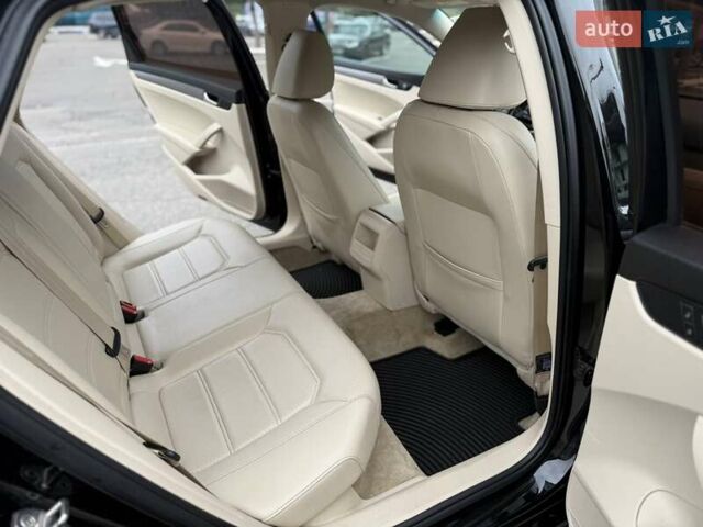 Чорний Фольксваген Пассат, об'ємом двигуна 1.8 л та пробігом 92 тис. км за 9699 $, фото 19 на Automoto.ua