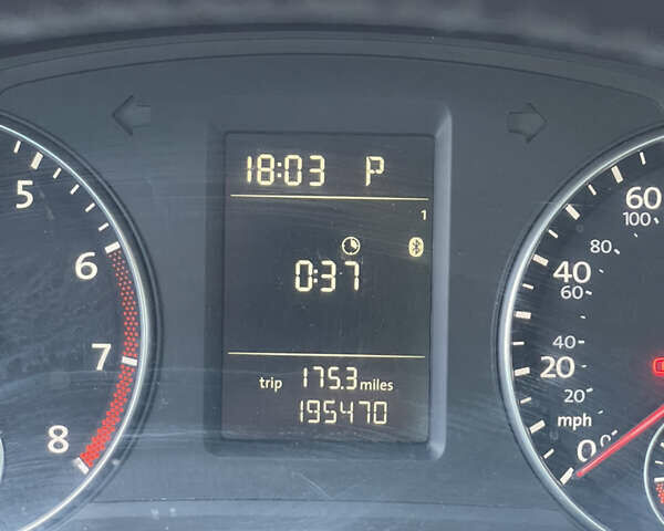 Черный Фольксваген Пассат, объемом двигателя 1.8 л и пробегом 195 тыс. км за 12500 $, фото 23 на Automoto.ua