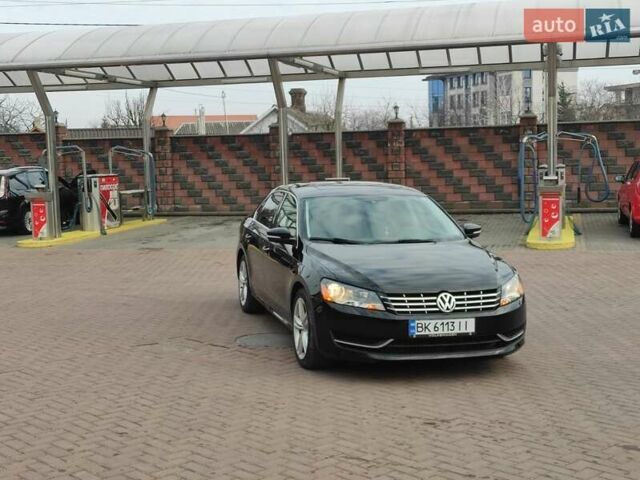 Чорний Фольксваген Пассат, об'ємом двигуна 2 л та пробігом 150 тис. км за 13599 $, фото 1 на Automoto.ua