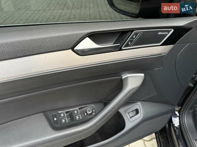 Черный Фольксваген Пассат, объемом двигателя 2 л и пробегом 248 тыс. км за 17500 $, фото 39 на Automoto.ua