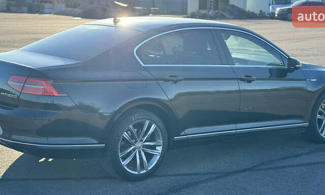 Чорний Фольксваген Пассат, об'ємом двигуна 1.97 л та пробігом 330 тис. км за 18300 $, фото 1 на Automoto.ua