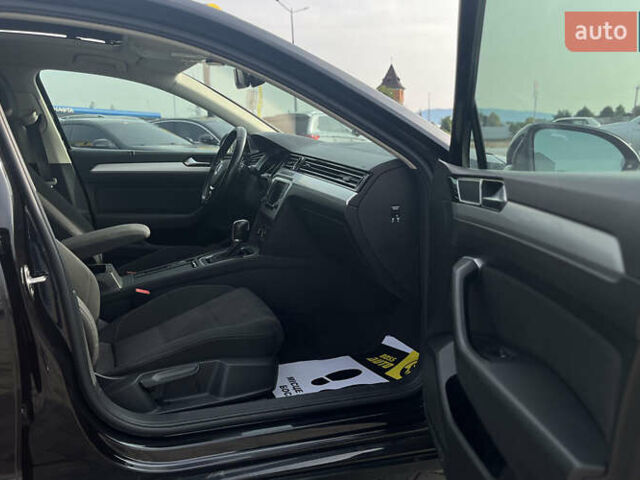 Черный Фольксваген Пассат, объемом двигателя 1.97 л и пробегом 230 тыс. км за 16800 $, фото 22 на Automoto.ua