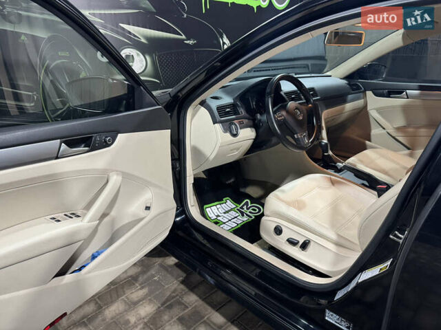 Черный Фольксваген Пассат, объемом двигателя 1.8 л и пробегом 197 тыс. км за 9700 $, фото 18 на Automoto.ua