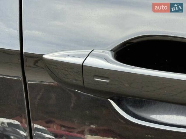 Черный Фольксваген Пассат, объемом двигателя 2 л и пробегом 248 тыс. км за 17500 $, фото 5 на Automoto.ua