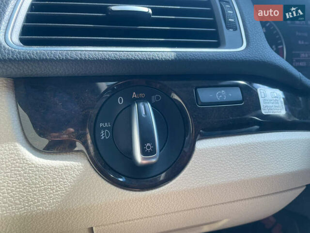 Чорний Фольксваген Пассат, об'ємом двигуна 2 л та пробігом 134 тис. км за 15700 $, фото 22 на Automoto.ua