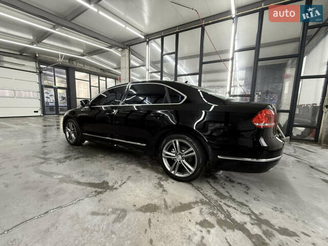 Чорний Фольксваген Пассат, об'ємом двигуна 2 л та пробігом 300 тис. км за 12999 $, фото 3 на Automoto.ua