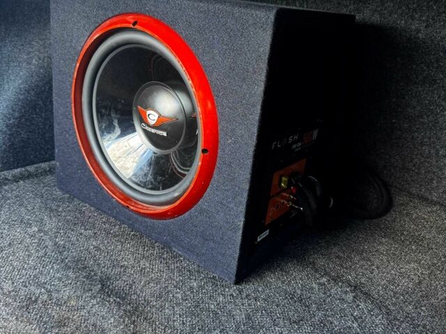 Черный Фольксваген Пассат, объемом двигателя 1.8 л и пробегом 149 тыс. км за 12700 $, фото 10 на Automoto.ua