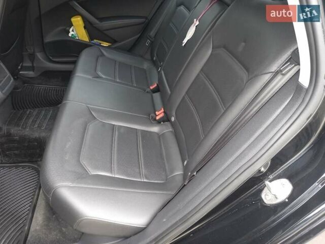 Черный Фольксваген Пассат, объемом двигателя 1.8 л и пробегом 110 тыс. км за 12000 $, фото 12 на Automoto.ua