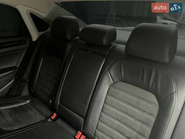 Черный Фольксваген Пассат, объемом двигателя 1.8 л и пробегом 252 тыс. км за 10600 $, фото 14 на Automoto.ua