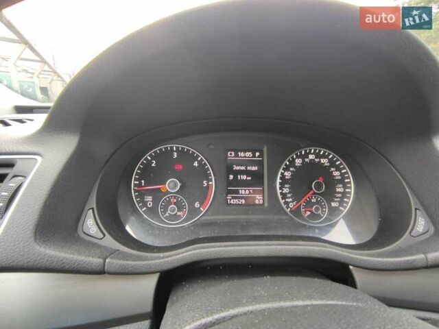 Чорний Фольксваген Пассат, об'ємом двигуна 2 л та пробігом 150 тис. км за 13599 $, фото 7 на Automoto.ua
