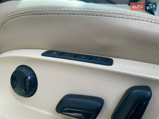 Чорний Фольксваген Пассат, об'ємом двигуна 2 л та пробігом 134 тис. км за 15700 $, фото 19 на Automoto.ua