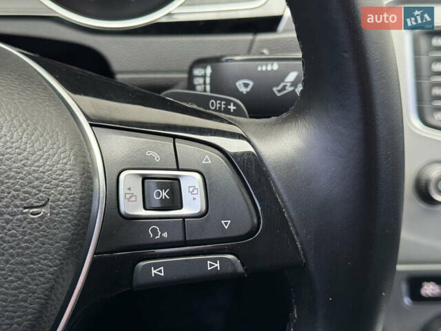 Черный Фольксваген Пассат, объемом двигателя 2 л и пробегом 239 тыс. км за 15300 $, фото 24 на Automoto.ua