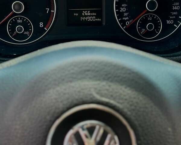 Чорний Фольксваген Пассат, об'ємом двигуна 1.8 л та пробігом 231 тис. км за 10000 $, фото 5 на Automoto.ua