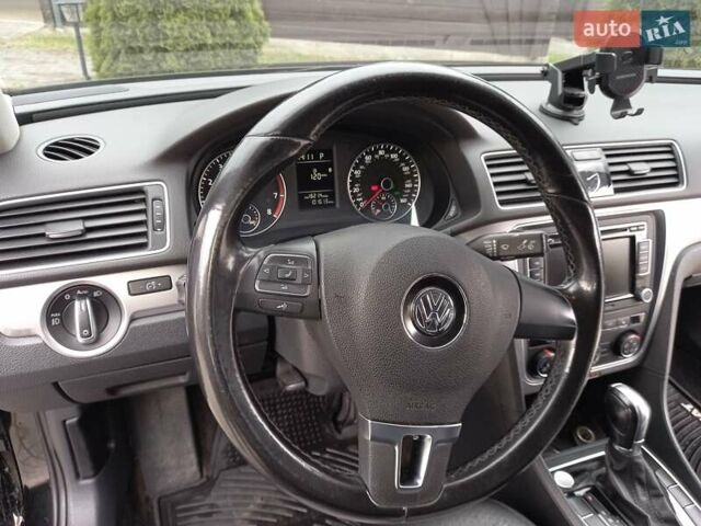 Черный Фольксваген Пассат, объемом двигателя 1.8 л и пробегом 110 тыс. км за 12000 $, фото 15 на Automoto.ua