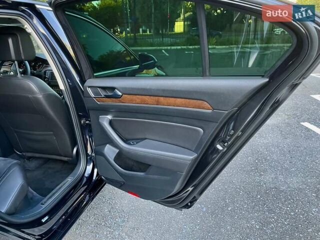 Чорний Фольксваген Пассат, об'ємом двигуна 1.8 л та пробігом 141 тис. км за 15999 $, фото 21 на Automoto.ua