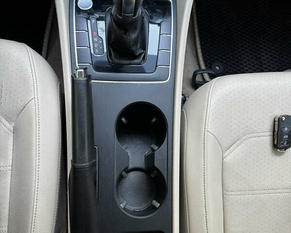 Чорний Фольксваген Пассат, об'ємом двигуна 1.8 л та пробігом 146 тис. км за 10800 $, фото 21 на Automoto.ua