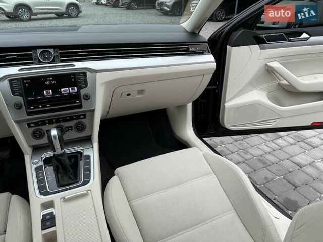 Черный Фольксваген Пассат, объемом двигателя 2 л и пробегом 215 тыс. км за 16900 $, фото 28 на Automoto.ua