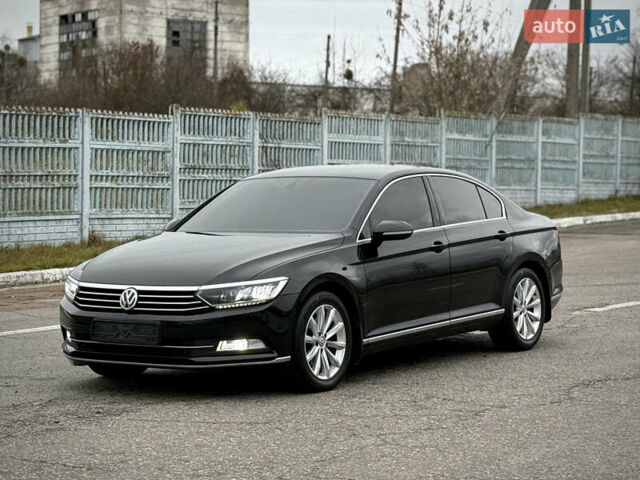 Черный Фольксваген Пассат, объемом двигателя 1.97 л и пробегом 224 тыс. км за 16300 $, фото 5 на Automoto.ua
