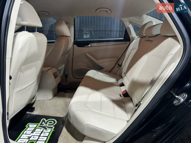 Черный Фольксваген Пассат, объемом двигателя 1.8 л и пробегом 197 тыс. км за 9700 $, фото 23 на Automoto.ua