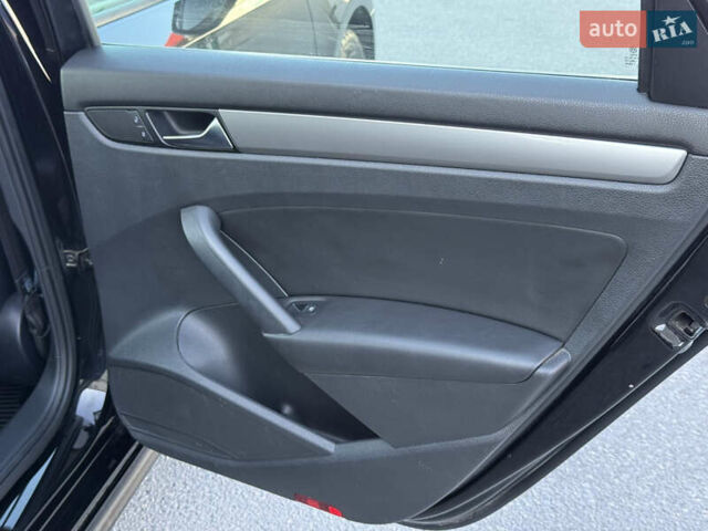 Черный Фольксваген Пассат, объемом двигателя 1.8 л и пробегом 222 тыс. км за 8999 $, фото 25 на Automoto.ua