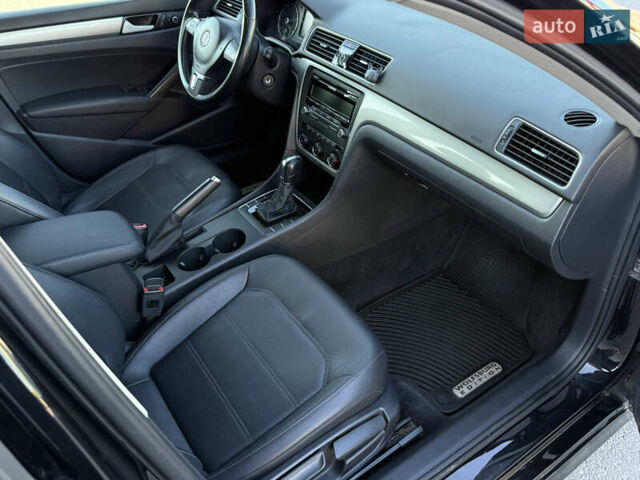 Черный Фольксваген Пассат, объемом двигателя 1.8 л и пробегом 222 тыс. км за 8999 $, фото 16 на Automoto.ua