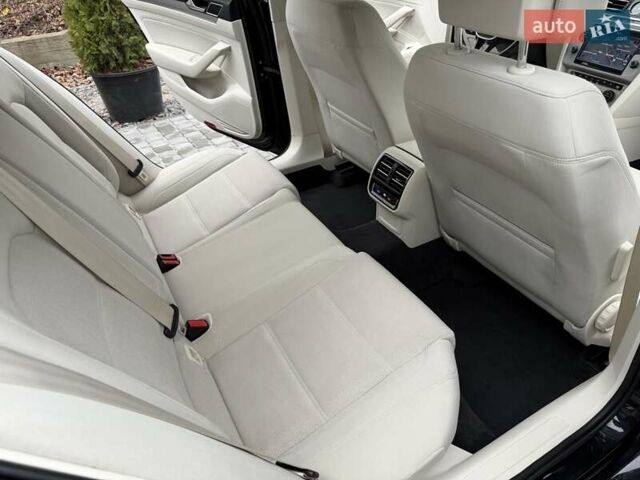 Черный Фольксваген Пассат, объемом двигателя 2 л и пробегом 215 тыс. км за 16900 $, фото 48 на Automoto.ua